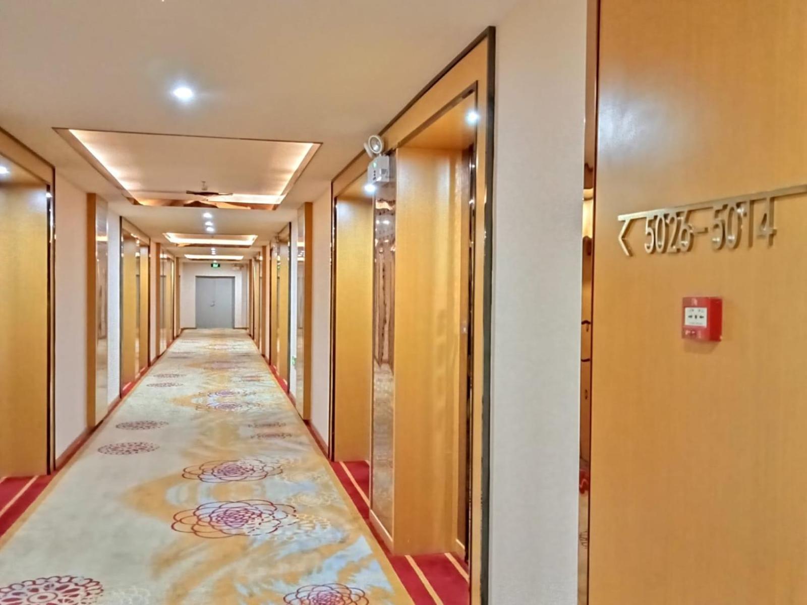 St Vegas Hotel Ban Nong-Heo Exterior photo